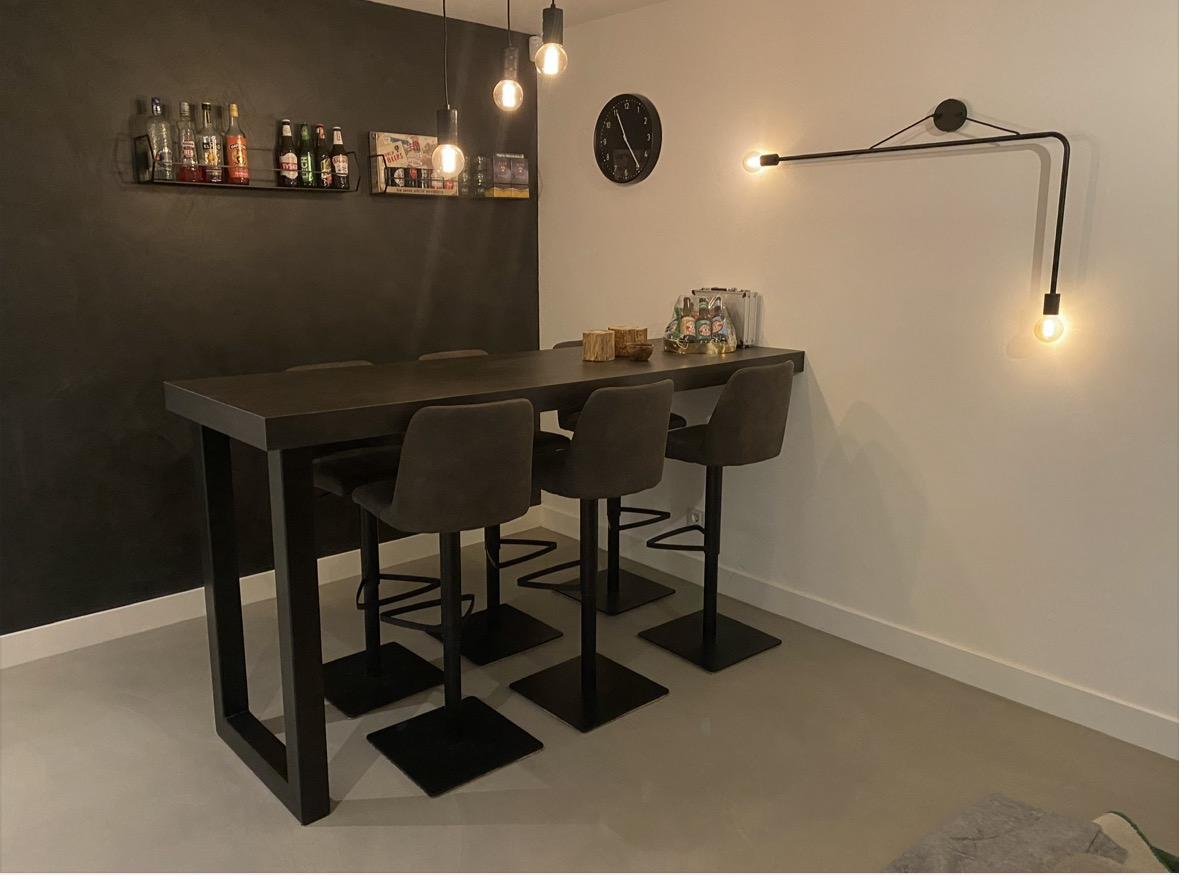 Microcement vloer en wand thuisbar